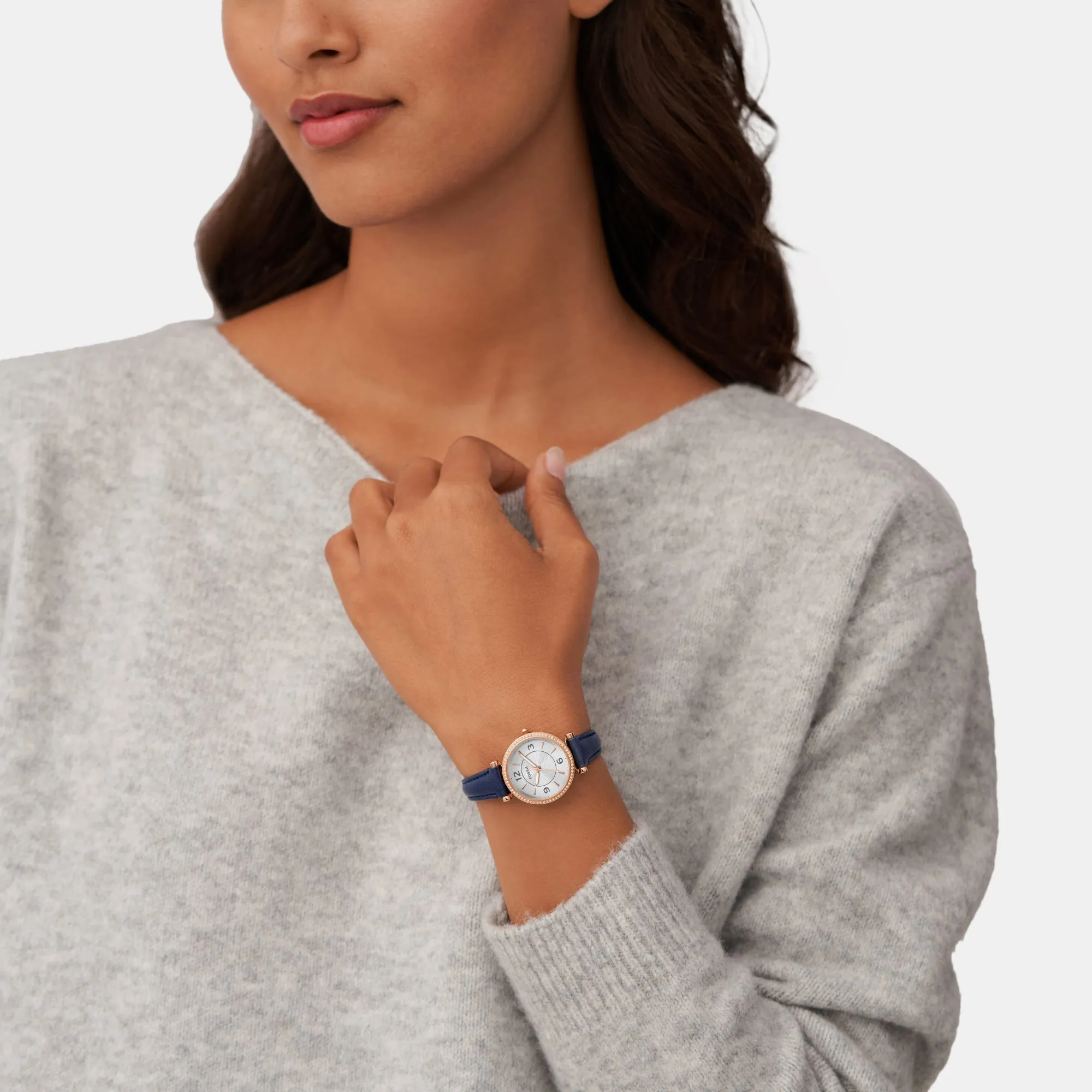 Carlie Women Quartz Silver Dial Analog Leather Watch ES5295