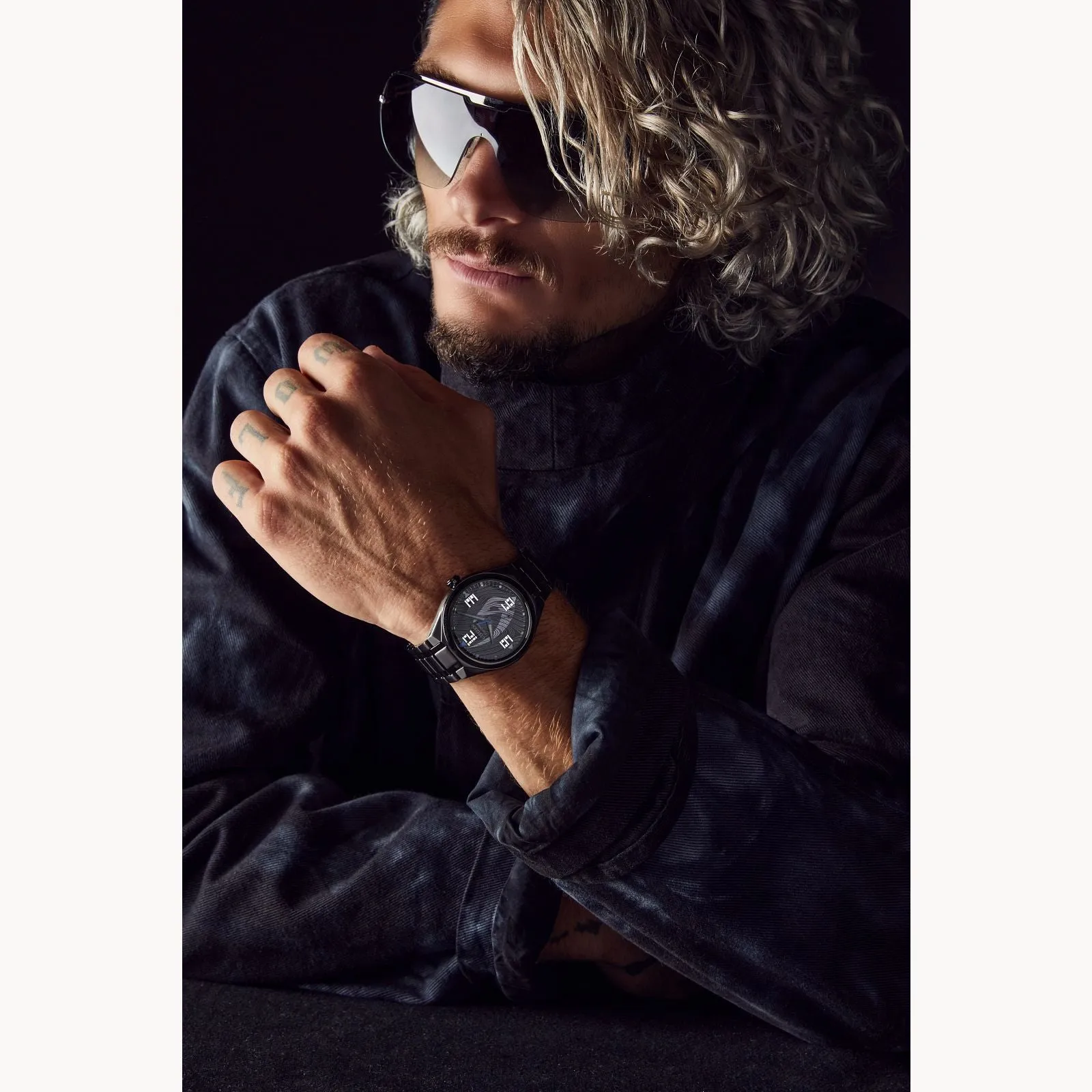 CITIZEN MANDALORIAN AW2045-57W