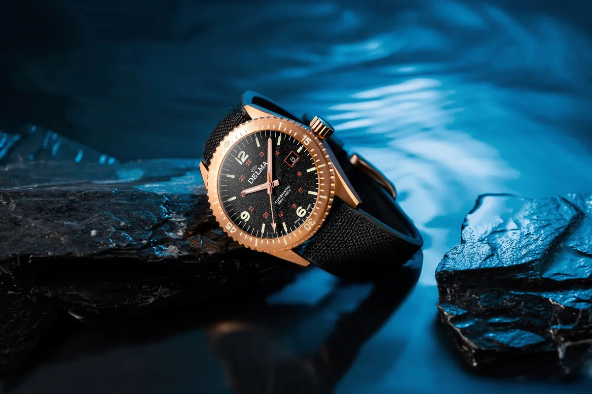 Delma Cayman Field Bronze Black Watch