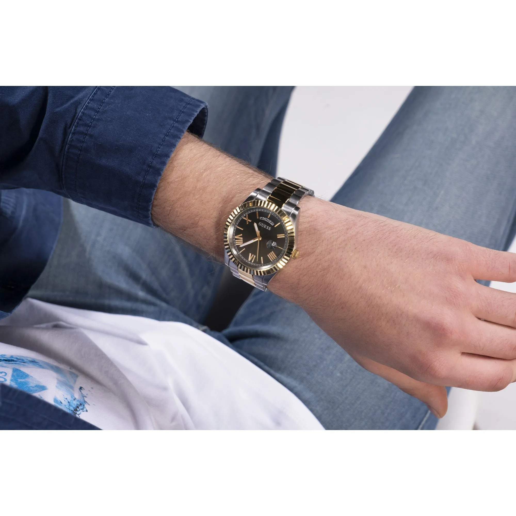 Guess Gold Green Connoisseur Day-Date Watch GW0265G8