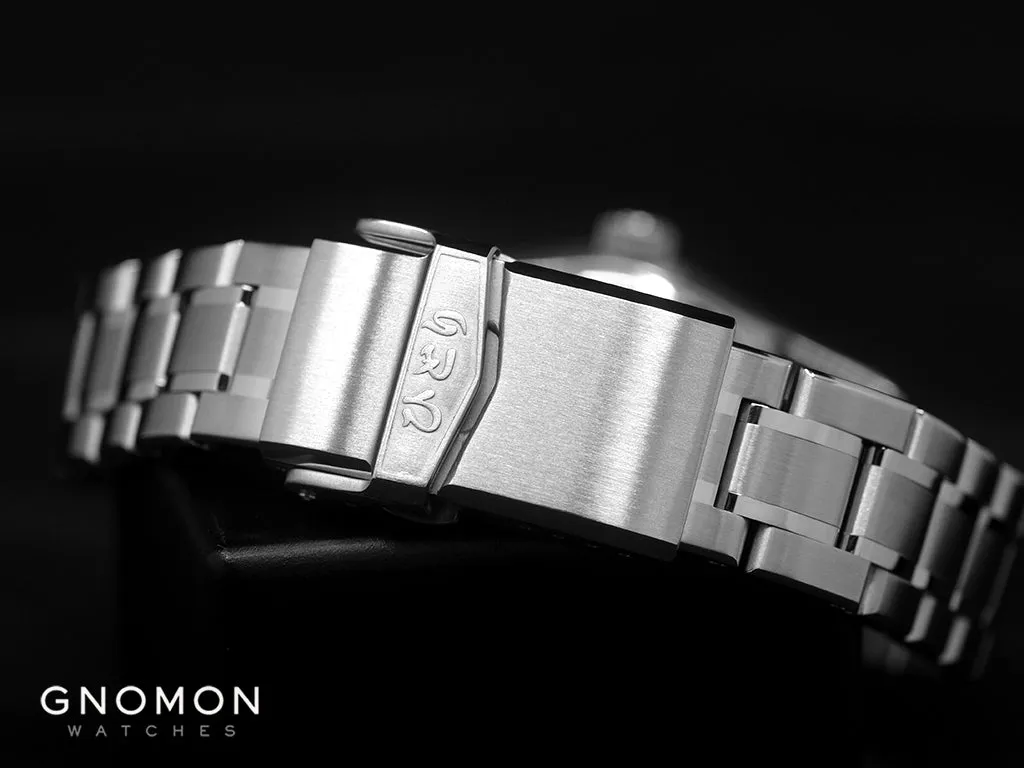 Hitori X Kolahon Meguro GMT Pale Planet - Ltd Ed 55pcs