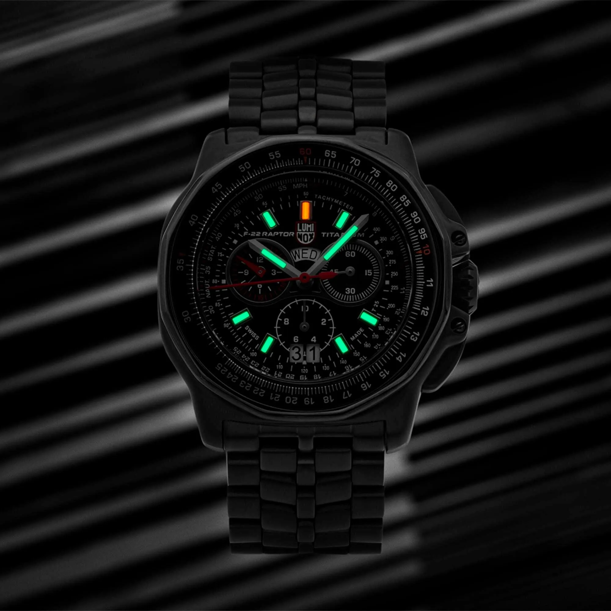 Luminox Men's Watch - F-22 Raptor Black Dial Titanium Bracelet Day-Date | XA.9272