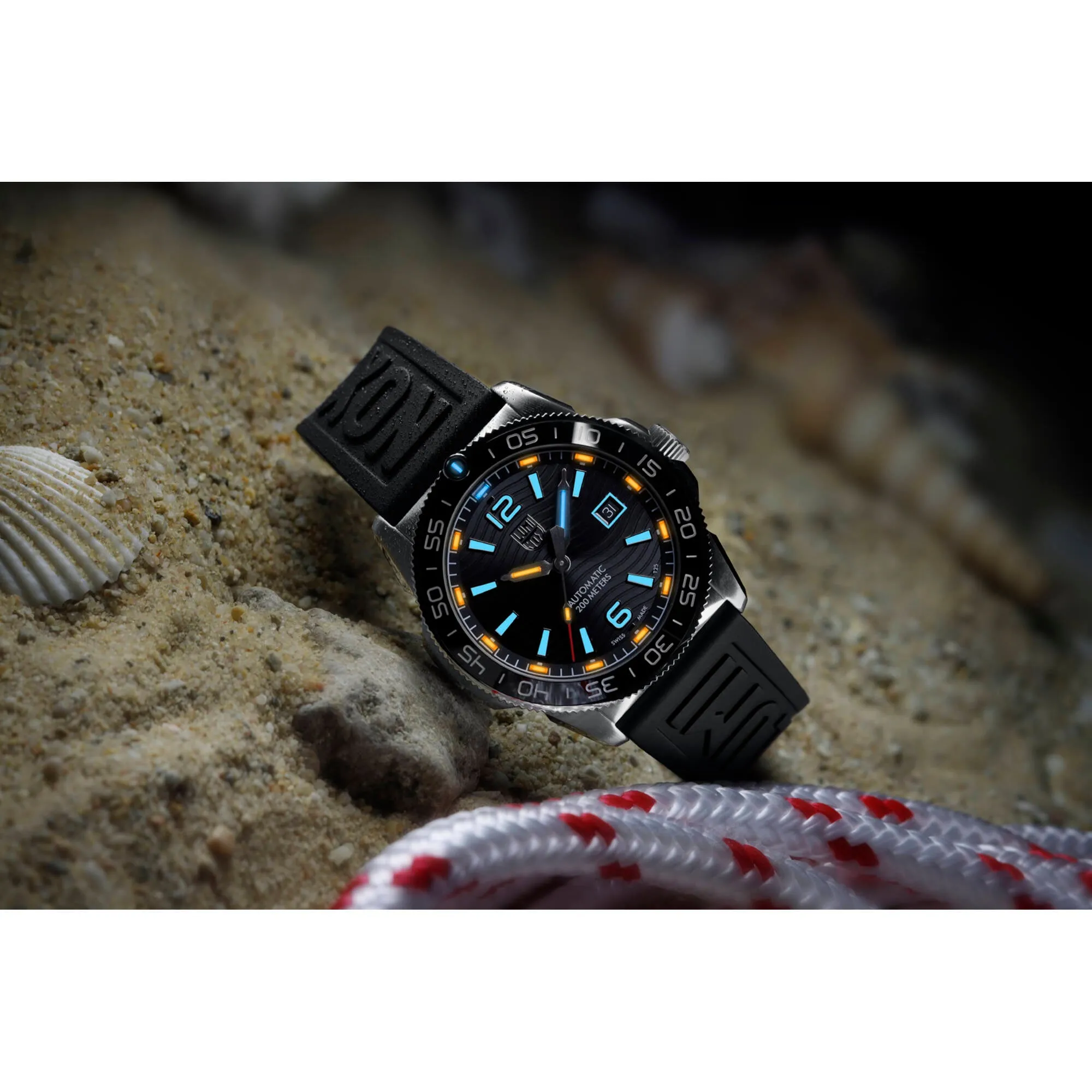 Luminox Men's Watch - Pacific Diver Rotating Bezel Black Dial Rubber Strap | XS.3101