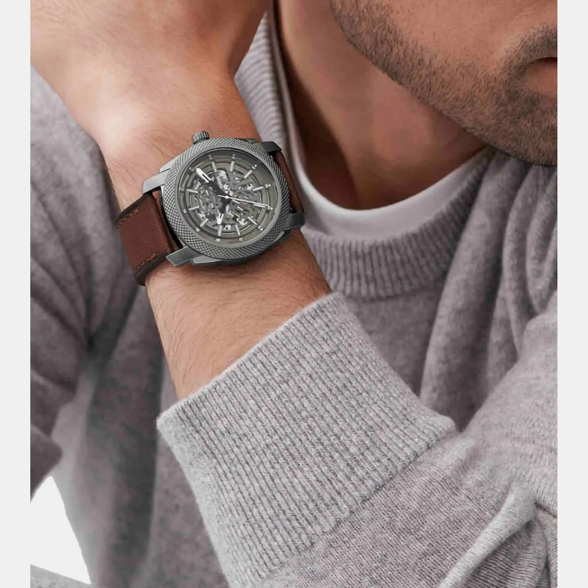Machine Men Automatic Grey Dial Analog Leather Watch ME3254