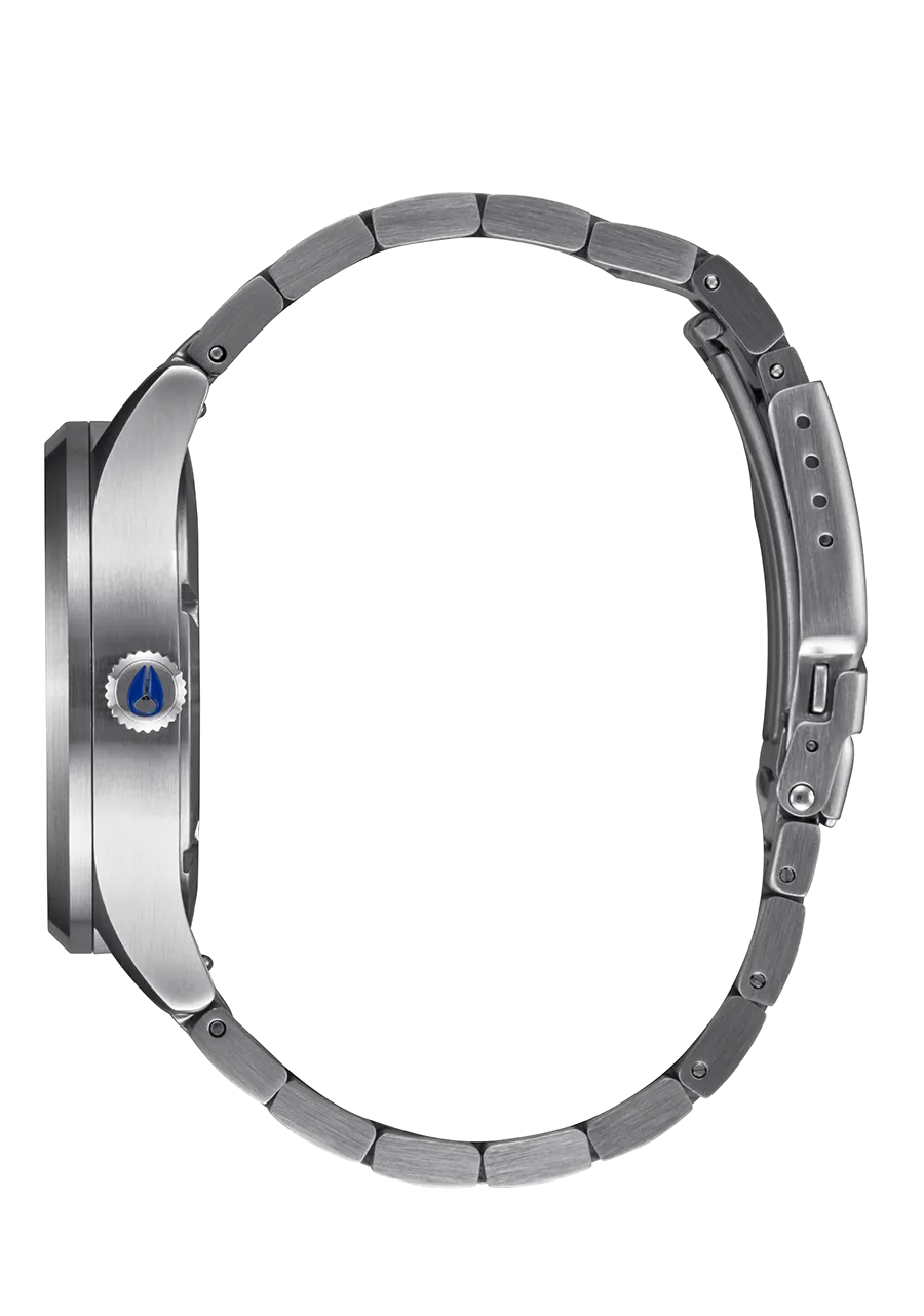 Nixon Sentry Solar Stainless Steel Blue Dial Mens Watch A1346-5091-00
