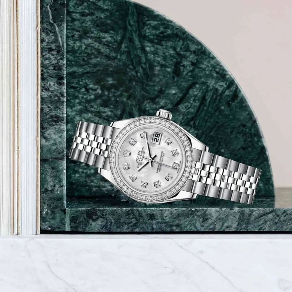 Rolex Datejust 26mm - Ref: 179384 mdj - White Mother of Pearl Dial, Stainless Steel Jubilee Bracelet Women's Watch