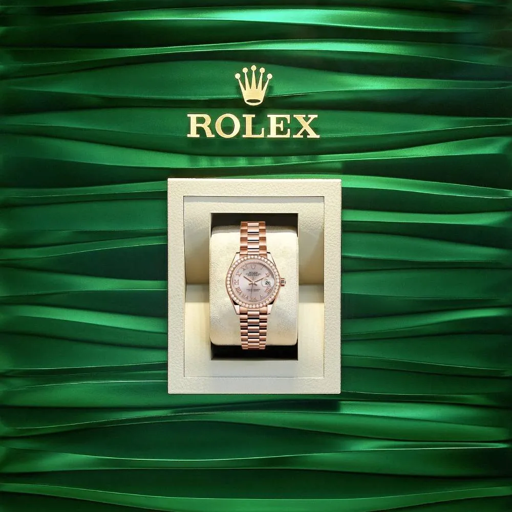 Rolex Lady Datejust 28mm - Ref: 279135rbr srp - Sundust Dial & Diamond Bezel, 18K Rose Gold Oyster Bracelet Women's Watch