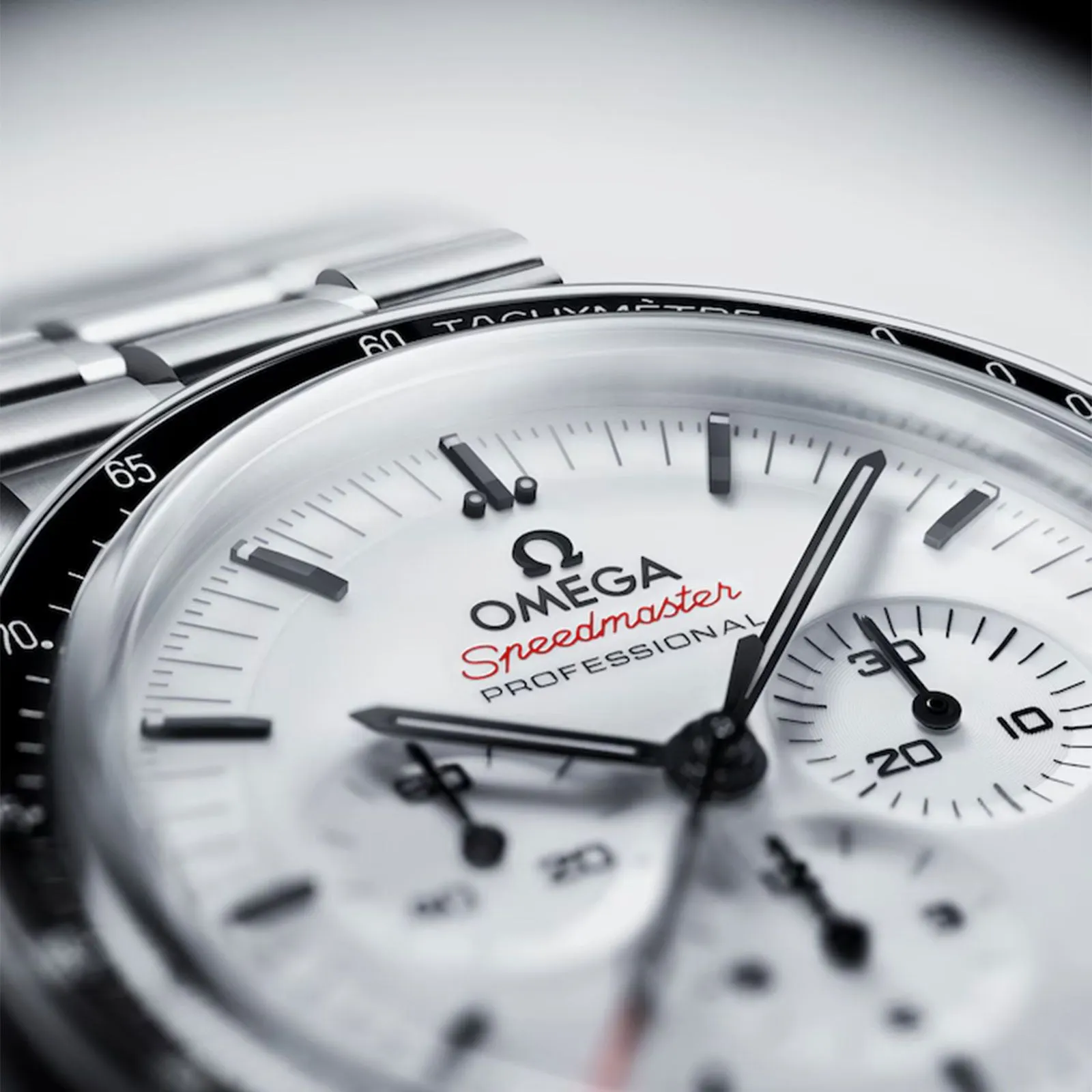 Speedmaster Moonwatch Professional Co-Axial Master Chronometer Chronograph 42mm 310.30.42.50.04.001
