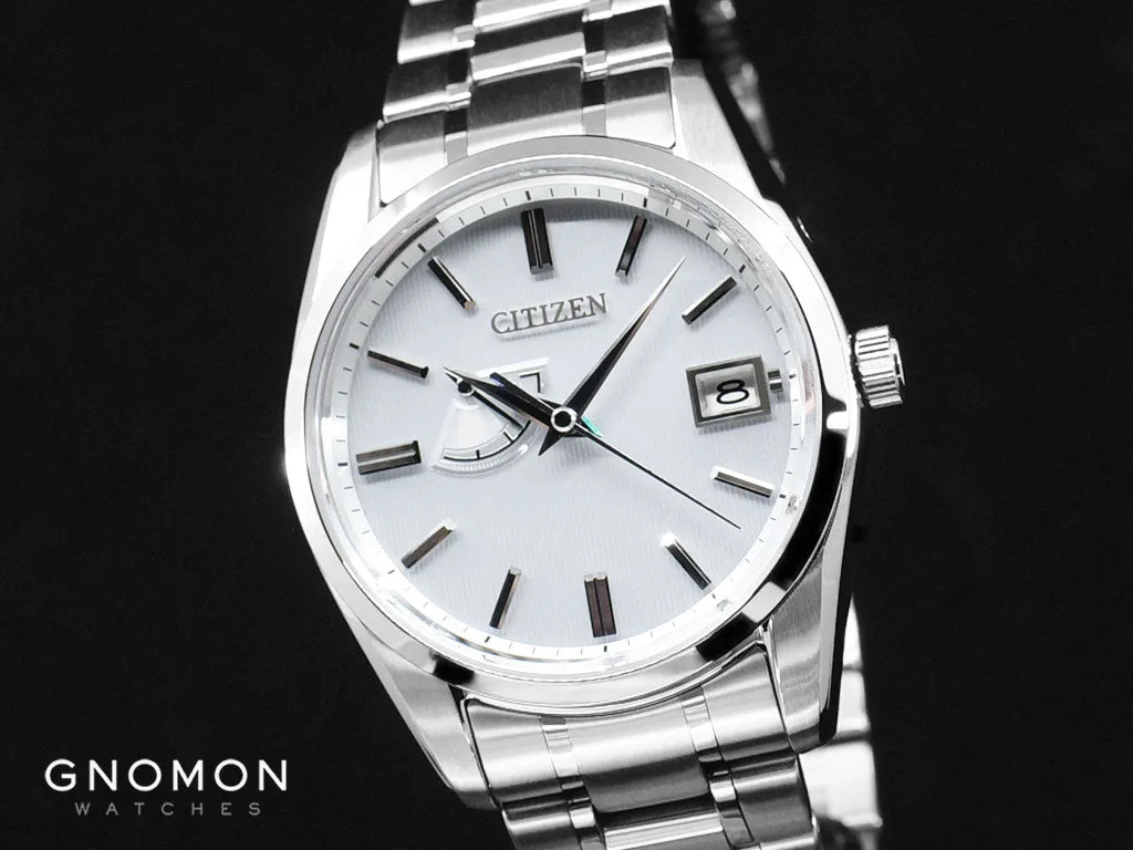 The Citizen Eco-Drive White Ref. AQ1010-54A