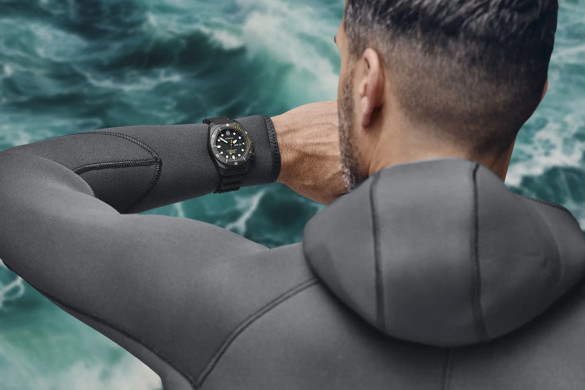 Victorinox Dive Pro Automatic Three Hands Titanium Watch