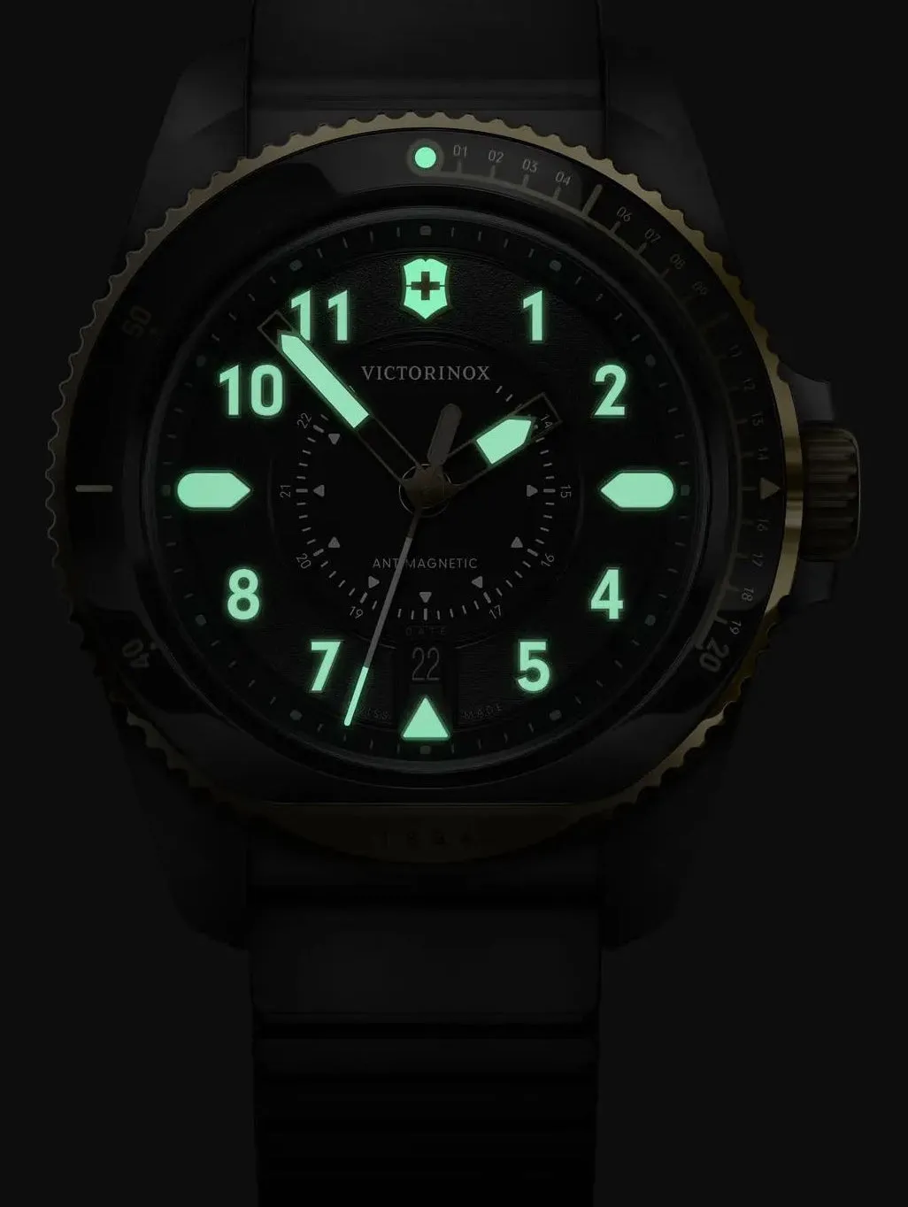Victorinox Journey 1884 Black Watch