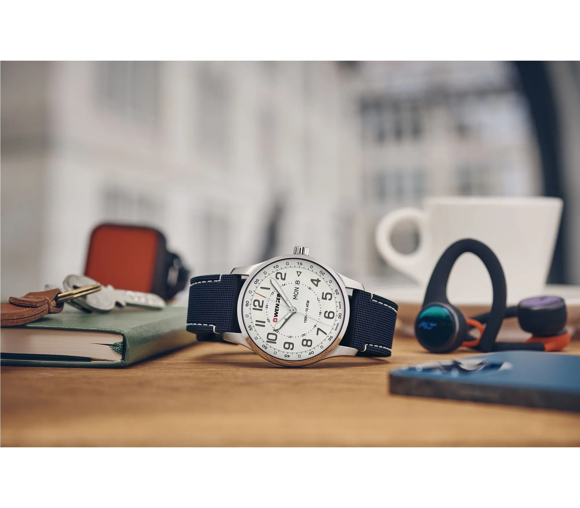 Wenger Attitude Retro Inspired Quartz 01.1541.126